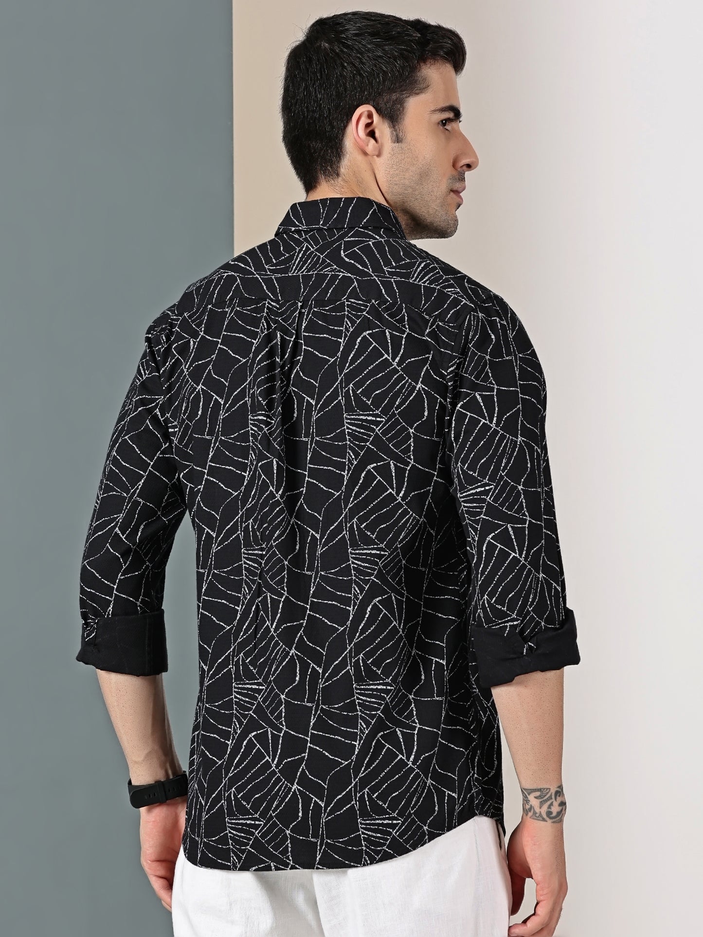 Black Dobby Abstract webline Print Shirt