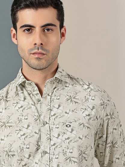 Sand Sage Botanical Dobby Shirt – Subtle Tropical Print